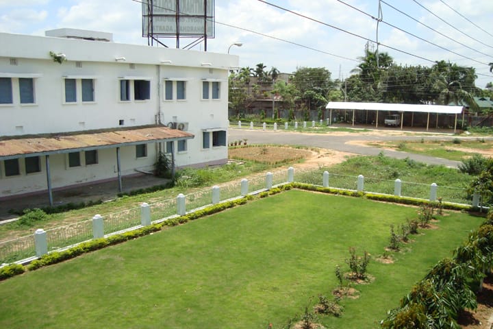 Ramthakur College campus in Agartala, Tripura, India — photo 1