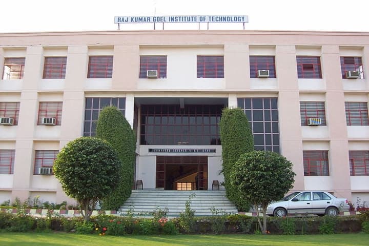 RKGIT Ghaziabad campus in Ghaziabad, Uttar Pradesh, India — photo 1