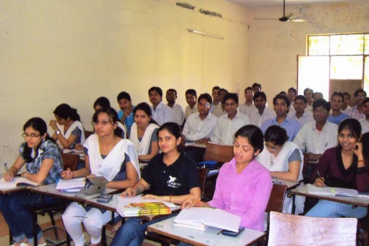 RKGIT Ghaziabad campus in Ghaziabad, Uttar Pradesh, India — photo 2