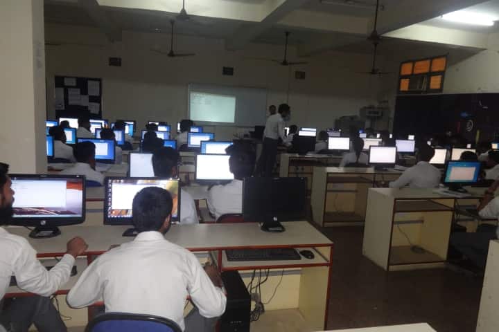 RKGIT Ghaziabad campus in Ghaziabad, Uttar Pradesh, India — photo 3