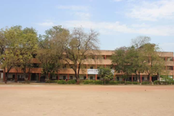 Tapi Valley Education Society's Dhanaji Nana Mahavidyalaya campus in Faizpur, Maharashtra, India — photo 2