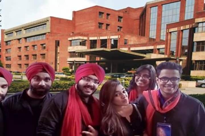 Amity Directorate of Distance and Online Education campus in Noida, Uttar Pradesh, India — photo 2