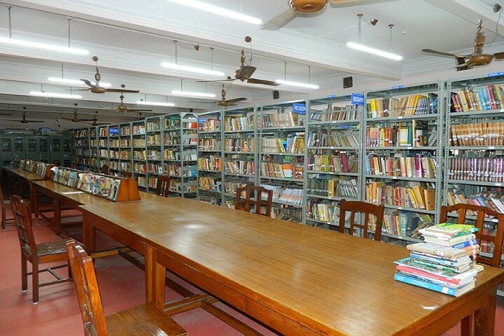 Ramakrishna Mission Sikshanamandira campus in Howrah, West Bengal, India — photo 5