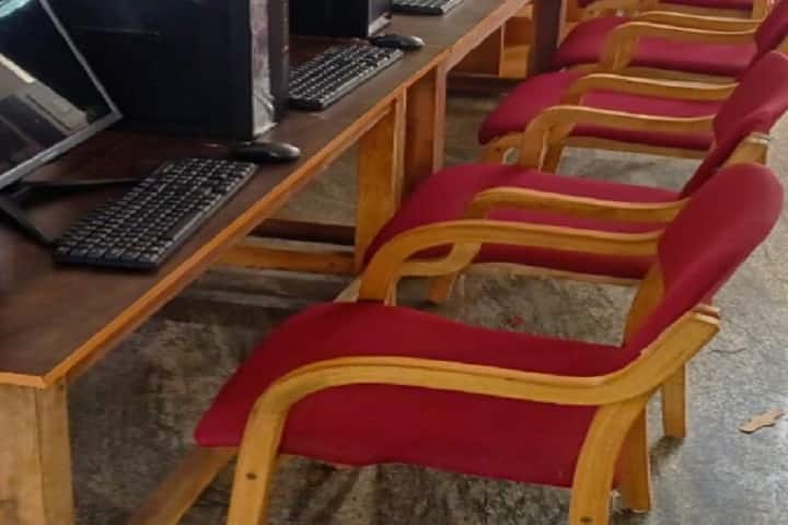 Smt Indiragandhi Government First Grade College for Women campus in Sagar, Karnataka, India — photo 6
