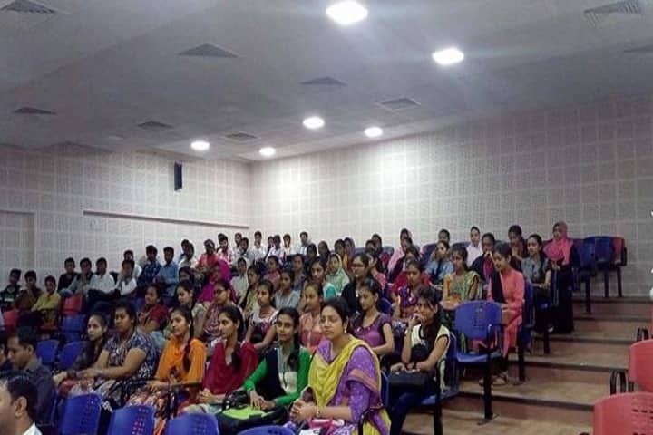 Smt KB Parekh College of Computer Science campus in Mahuva, Gujarat, India — photo 3