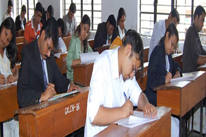 SS Bhagwan Singh Mahavidyalaya campus in Mirzapur, Uttar Pradesh, India — photo 2