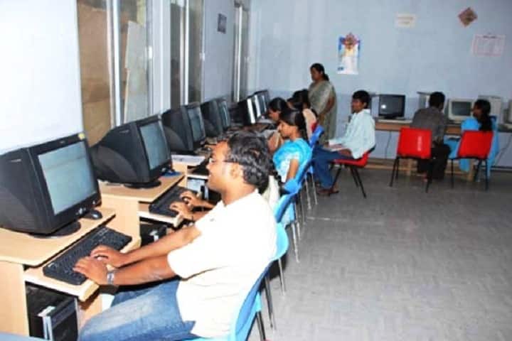HPPC Government First Grade College campus in Challakere, Karnataka, India — photo 2