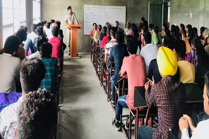 Mukhtiar Singh Memorial Degree College campus in Behbalpur, Haryana, India — photo 2