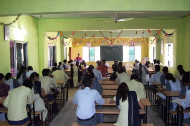 Shree Narmada Gram Vidhyapith campus in Mangrol, Gujarat, India — photo 2