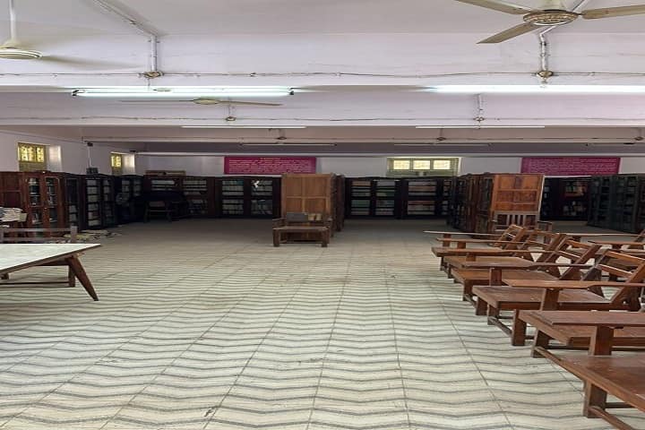 MD Shah Commerce and BD Patel Arts College campus in Kheda, Gujarat, India — photo 6
