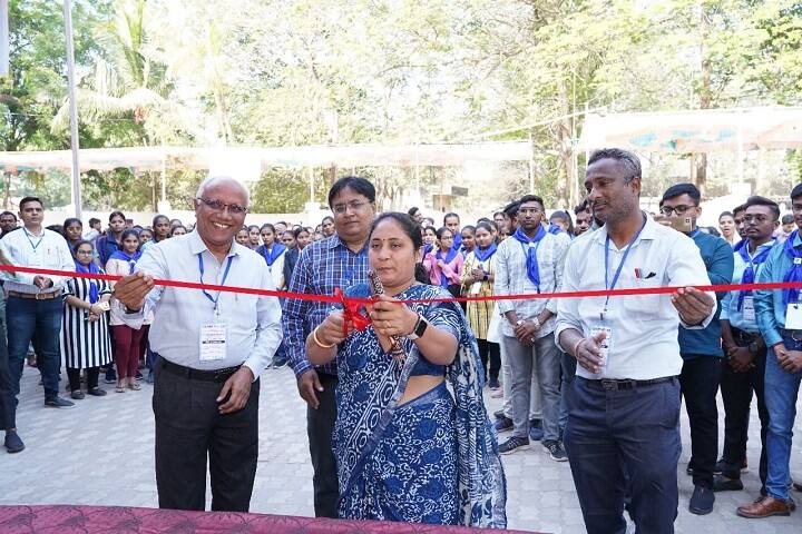 Government Commerce and Science College campus in Bharuch, Gujarat, India — photo 5