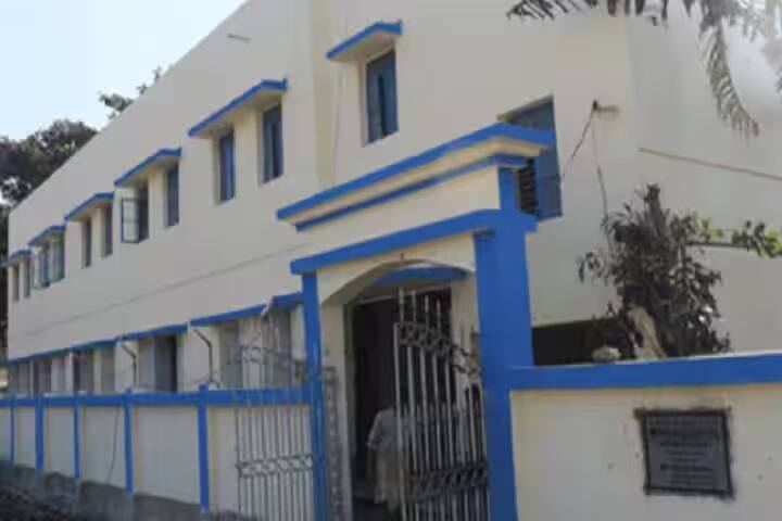 Moyna College campus in Dakshin Moyna, West Bengal, India — photo 4