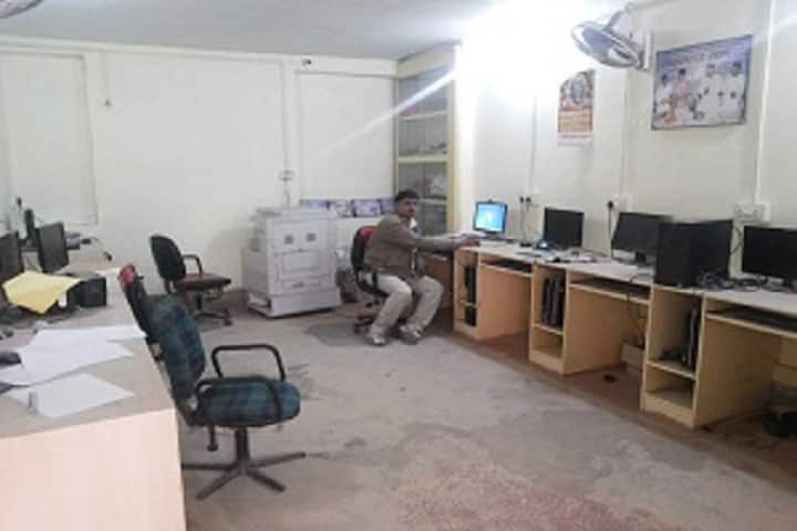 Government Sanskrit College campus in Patna, Bihar, India — photo 5