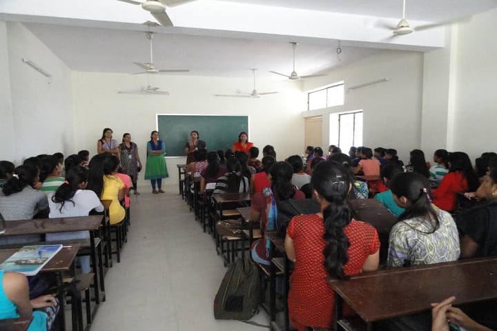 Shree PM Patel Institute of PG Studies and Research in Applied Science campus in Anand, Gujarat, India — photo 3