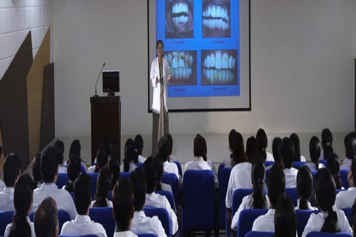 KLE VK Institute of Dental Sciences and Hospital campus in Belgaum, Karnataka, India — photo 4