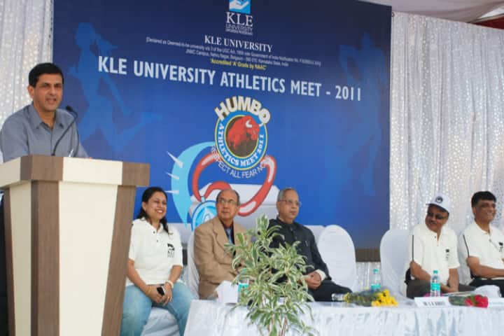 KLE VK Institute of Dental Sciences and Hospital campus in Belgaum, Karnataka, India — photo 5