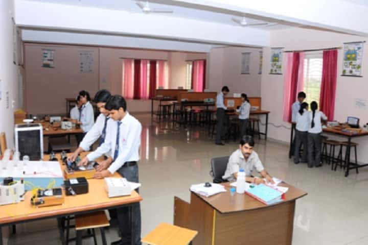 Vikrant Institute of Integrated Learning and Advance Studies campus in Gwalior, Madhya Pradesh, India — photo 6