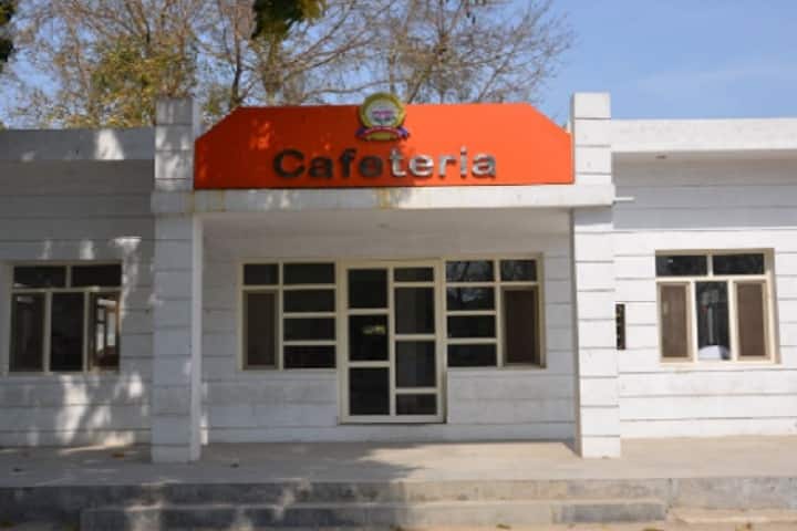 RK Arya College campus in Nawanshahr, Punjab, India — photo 3