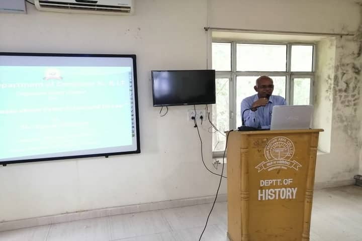 RK Arya College campus in Nawanshahr, Punjab, India — photo 5