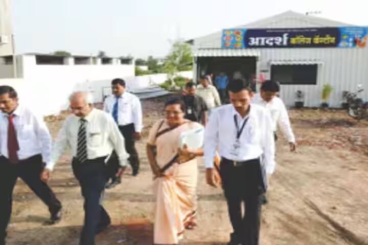 Adarsh College campus in Sangli, Maharashtra, India — photo 5