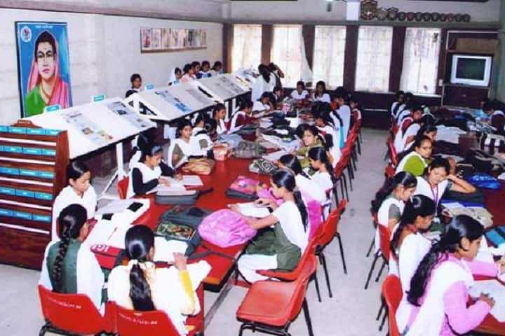 SS Girls College campus in Gondia, Maharashtra, India — photo 3
