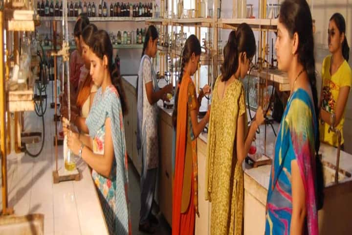 Shri Pushtikar Shri Purohit Surajraj Roopa Devi Smriti Mahila Mahavidyalaya campus in Jodhpur, Rajasthan, India — photo 2