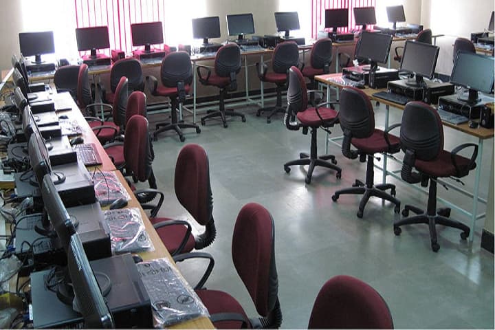 KLS Vishwanathrao Deshpande Institute of Technology campus in Dharwad, Karnataka, India — photo 3
