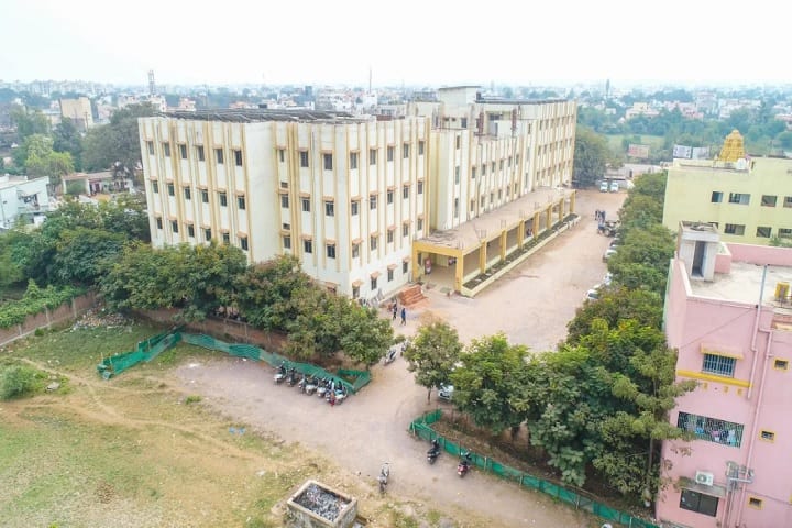 Shri Shankaracharya Mahavidyalaya campus in Durg, Chhattisgarh, India — photo 1