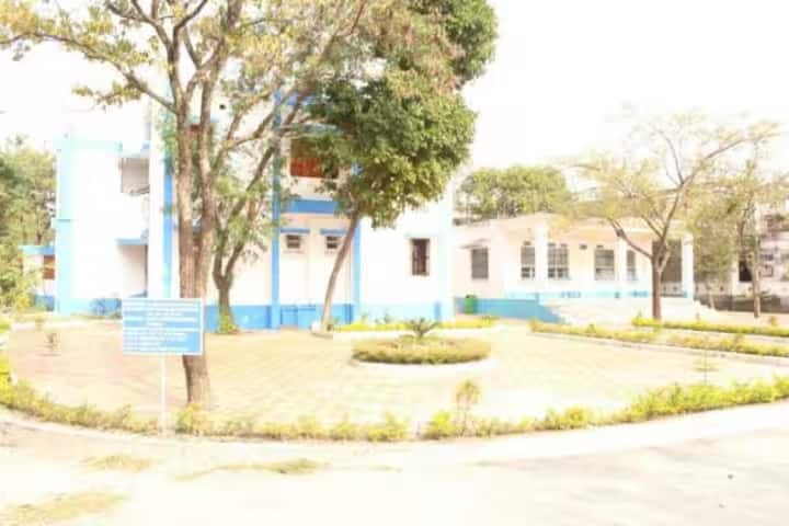 Nakshalbari College campus in Naxalbari, West Bengal, India — photo 1