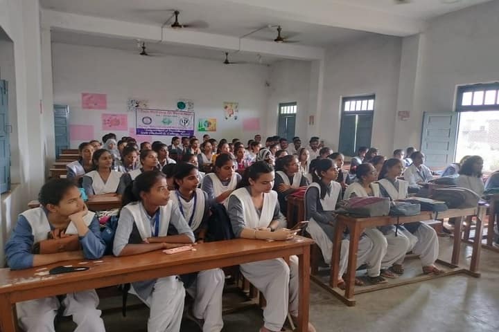 Sant Vinoba PG College campus in Deoria, Uttar Pradesh, India — photo 3