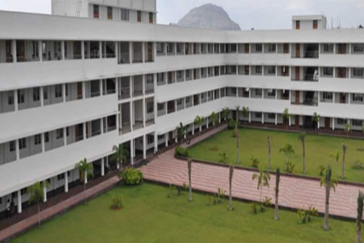 Sri Shanmugha College of Engineering and Technology campus in Tiruchengode, Tamil Nadu, India — photo 1
