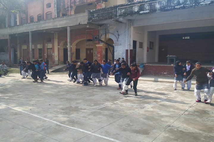 Shashi Bhushan Girls Degree College campus in Lucknow, Uttar Pradesh, India — photo 1