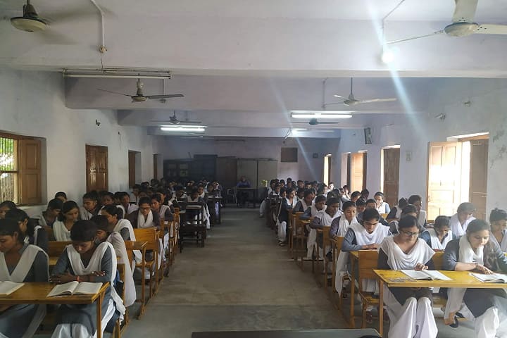 Shashi Bhushan Girls Degree College campus in Lucknow, Uttar Pradesh, India — photo 6