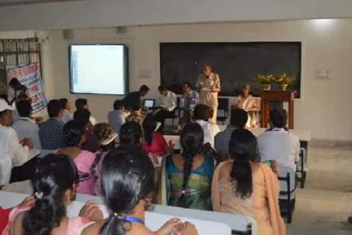 Sahibganj College campus in Sahibganj, Jharkhand, India — photo 4
