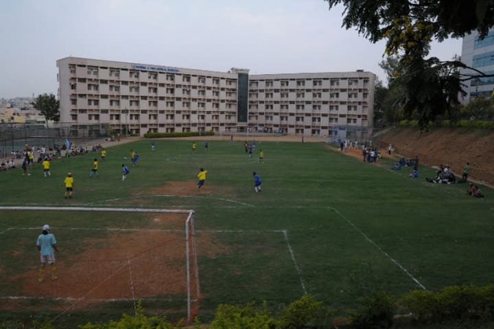 Dayananda Sagar College of Art Science and Commerce campus in Bangalore, Karnataka, India — photo 3