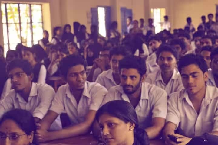 MES Arts and Science College campus in Kozhikode, Kerala, India — photo 2