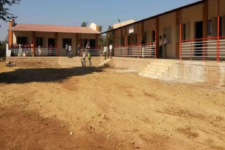 Dang Seva Mandal campus in Nashik, Maharashtra, India — photo 1