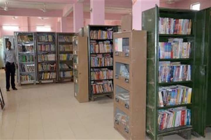 Government Kamla Devi Rathi Mahila Mahavidyalaya campus in Rajnandgaon, Chhattisgarh, India — photo 2