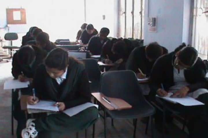 Dayanand Women's Training College campus in Dehradun, Uttarakhand, India — photo 2