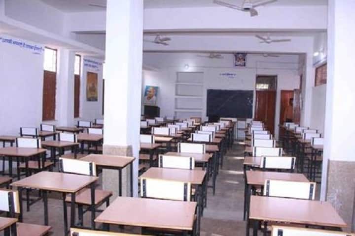 Rajeev Gandhi Government Arts and Commerce College campus in Mungeli, Chhattisgarh, India — photo 3