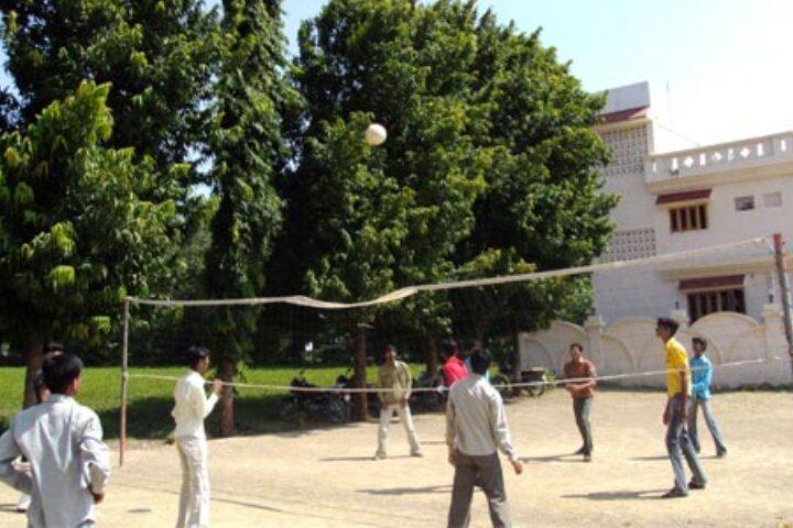 Late Shree NR Boricha Education Trust Sanchalit Arts and Commerce College campus in Junagadh, Gujarat, India — photo 4