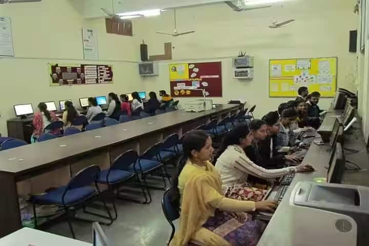 Institute of Teacher Education campus in Faridabad, Haryana, India — photo 3