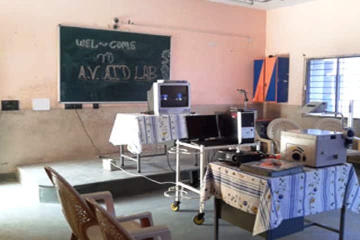 BMCB Institute of Nursing campus in Bhuj, Gujarat, India — photo 5