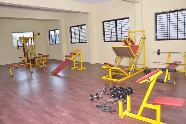 Adarsha Shikshana Samitis College of Commerce campus in Gadag, Karnataka, India — photo 5