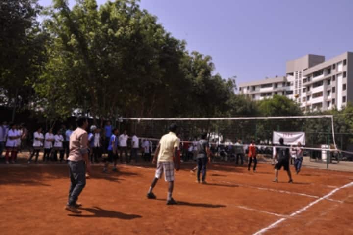 Dr DY Patil Dental College and Hospital campus in Pimpri-Chinchwad, Maharashtra, India — photo 5
