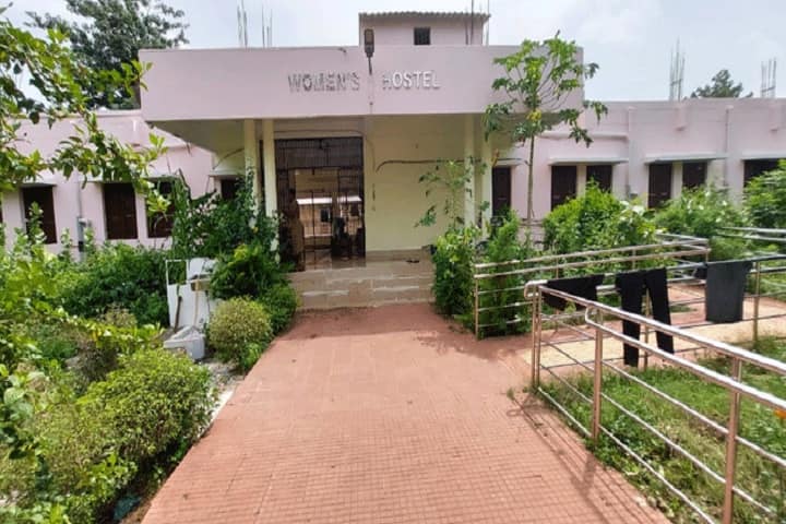 Rajdhani College campus in Bhubaneswar, Odisha, India — photo 6