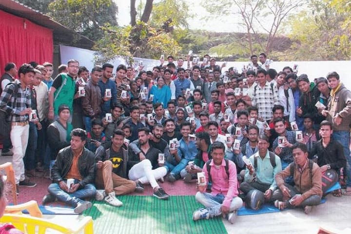 Government Dr Shayama Prasad Mukharjee Science and Commerce College campus in Bhopal, Madhya Pradesh, India — photo 4