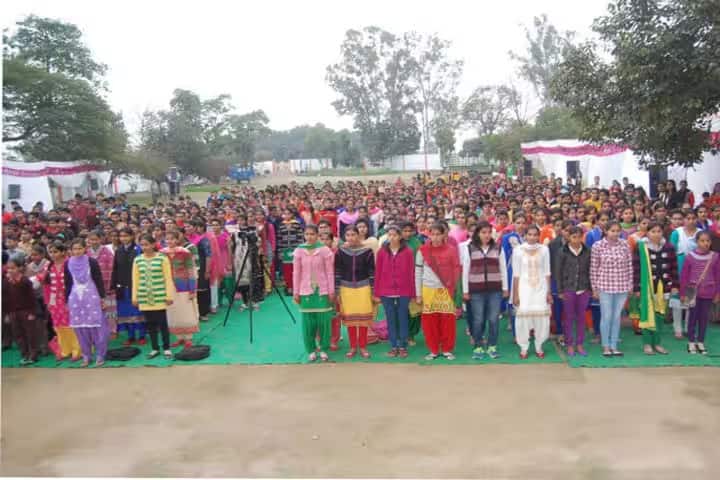 Arya Adarsh Girls College campus in Panipat, Haryana, India — photo 2
