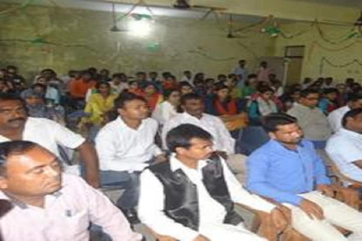 Khalsa Kanya Mahavidyalya campus in Rampur, Uttar Pradesh, India — photo 1