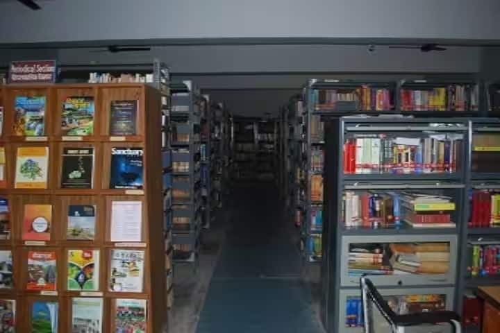Anand Niketan College of Science Arts and Commerce campus in Warora, Maharashtra, India — photo 4